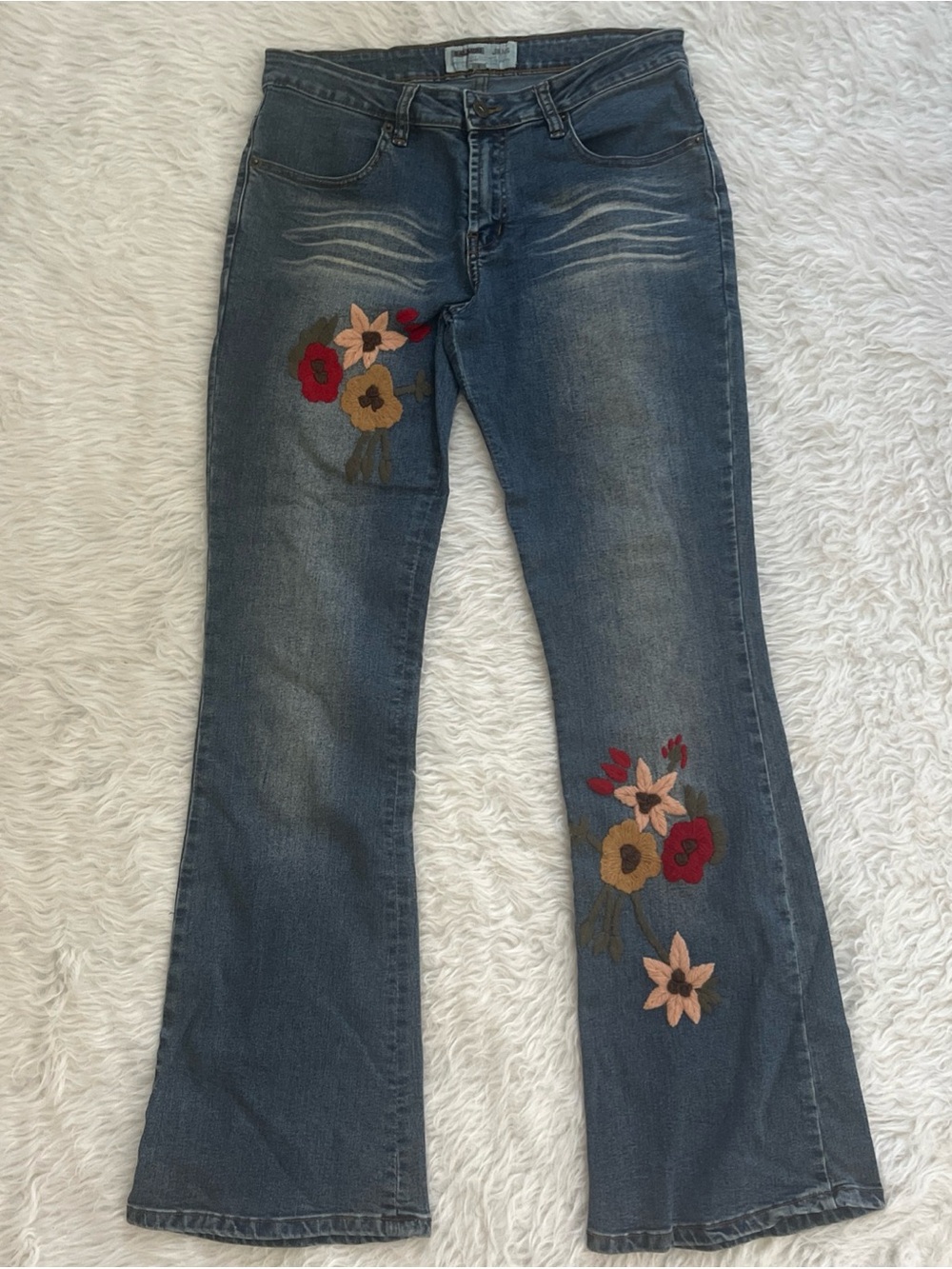 Salomon low rise Blue Flare Jeans with Red & Pink Floral Embroidery